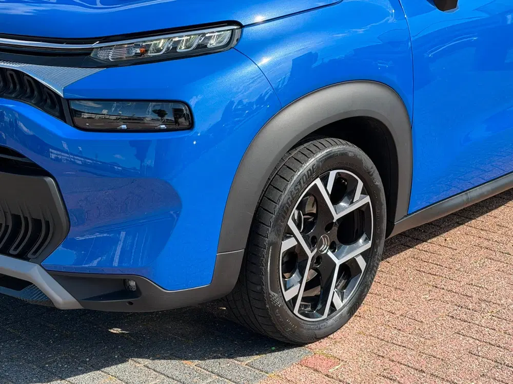 Citroën C3 Aircross Citroen C3 Aircross 1.2 PureTech Shine Pac uit 2022, foto 3