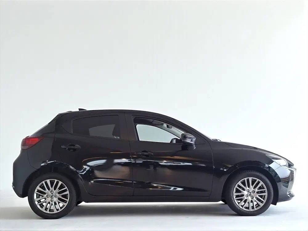 Mazda 2 1.5 SKYACTIV-G 90PK Luxury LED HUD WINTERP uit 2022, foto 9