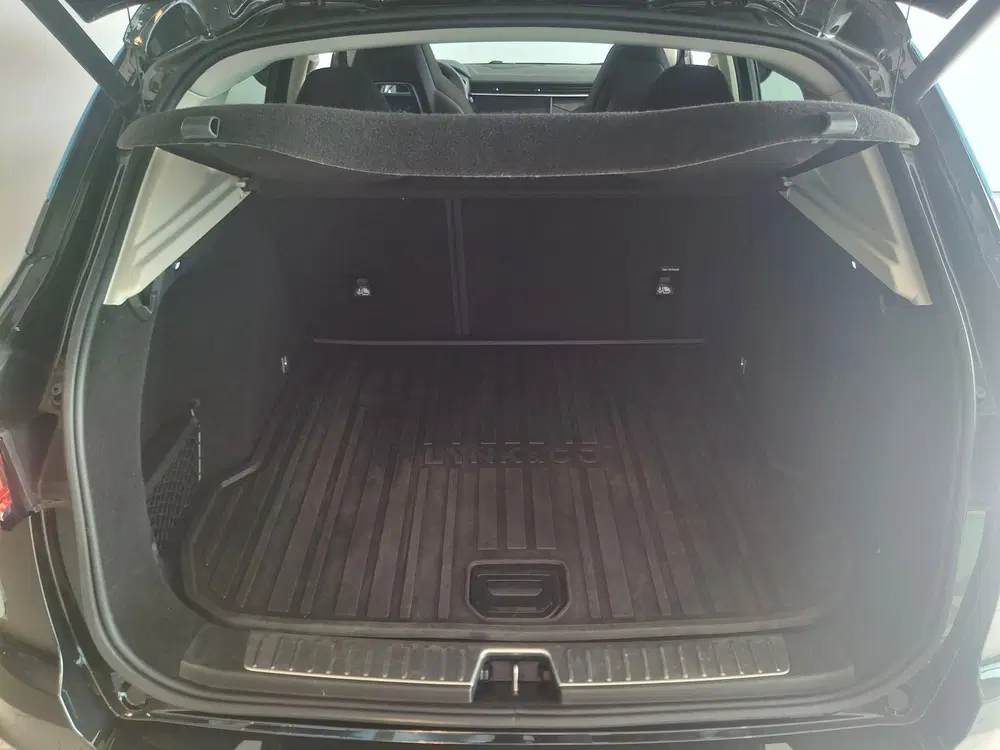 Lynk & Co 01 1.5 PHEV uit 2023, foto 14