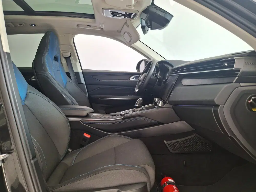 Lynk & Co 01 1.5 PHEV uit 2023, foto 6