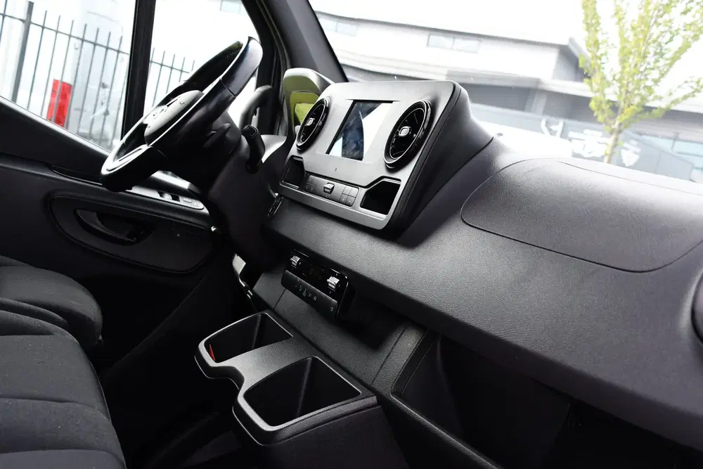 Mercedes-Benz Sprinter 316 RWD 2.2 CDI L2H2 Black Edition Ad uit 2019, foto 12