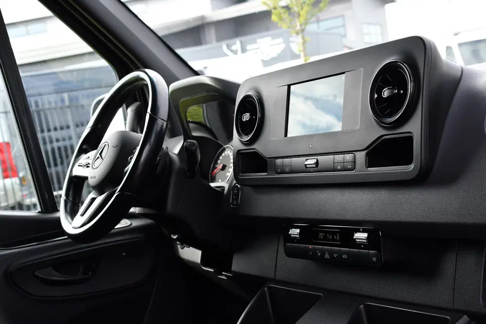 Mercedes-Benz Sprinter 316 RWD 2.2 CDI L2H2 Black Edition Ad uit 2019, foto 13