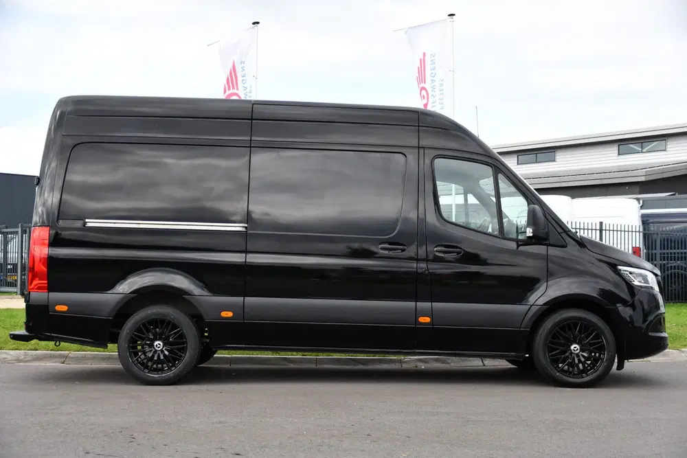 Mercedes-Benz Sprinter 316 RWD 2.2 CDI L2H2 Black Edition Ad uit 2019, foto 9