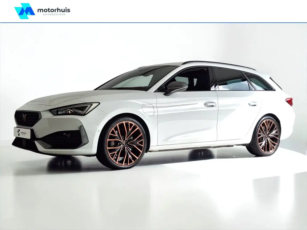 Cupra Leon 1.4 PHEV Copper Edition 245pk Automaat uit 2024