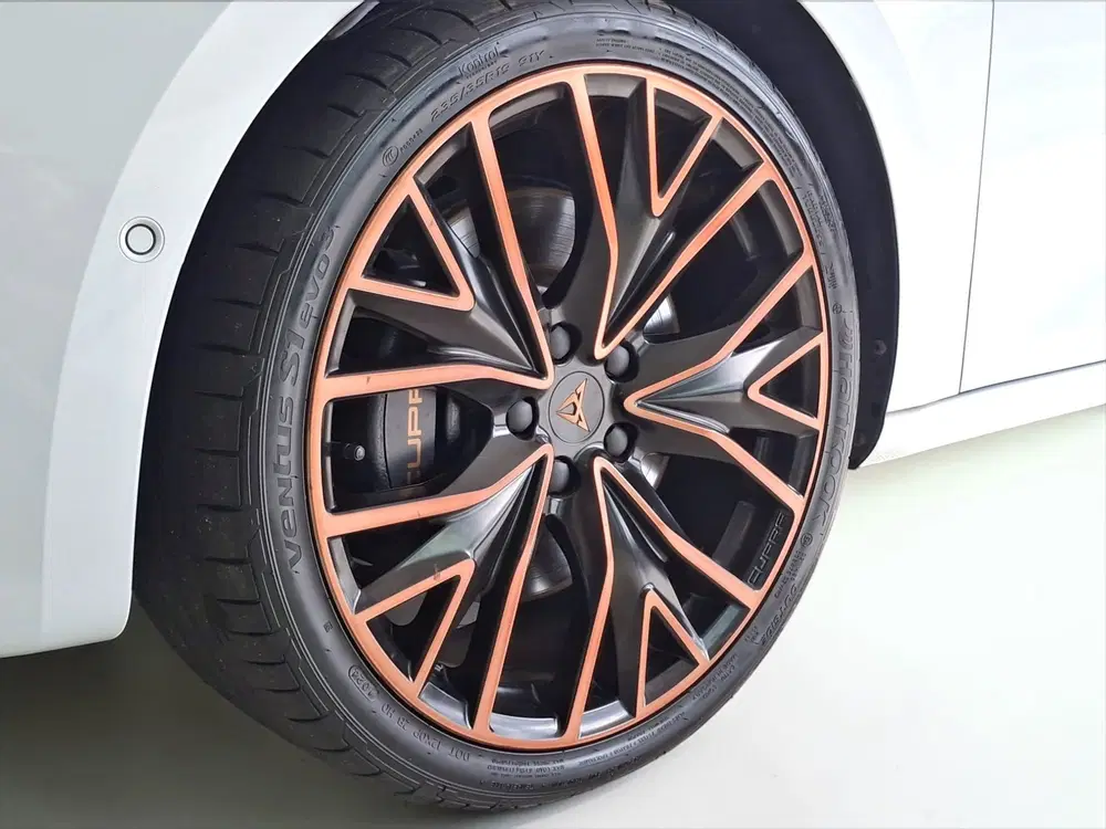 Cupra Leon 1.4 PHEV Copper Edition 245pk Automaat uit 2024, foto 10
