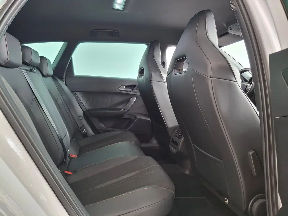 Cupra Leon 1.4 PHEV Copper Edition 245pk Automaat uit 2024, foto 7