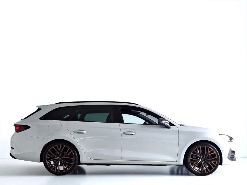 Cupra Leon 1.4 PHEV Copper Edition 245pk Automaat uit 2024, foto 9
