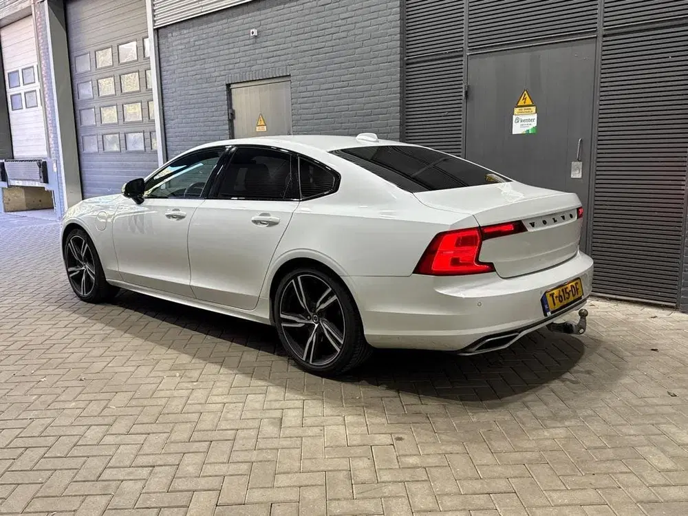 Volvo S90 2.0 T8 AWD Inscription uit 2019, foto 3