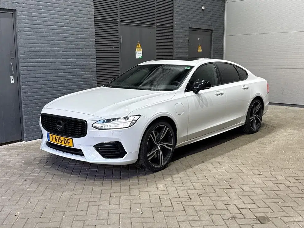 Volvo S90 2.0 T8 AWD Inscription uit 2019, foto 4