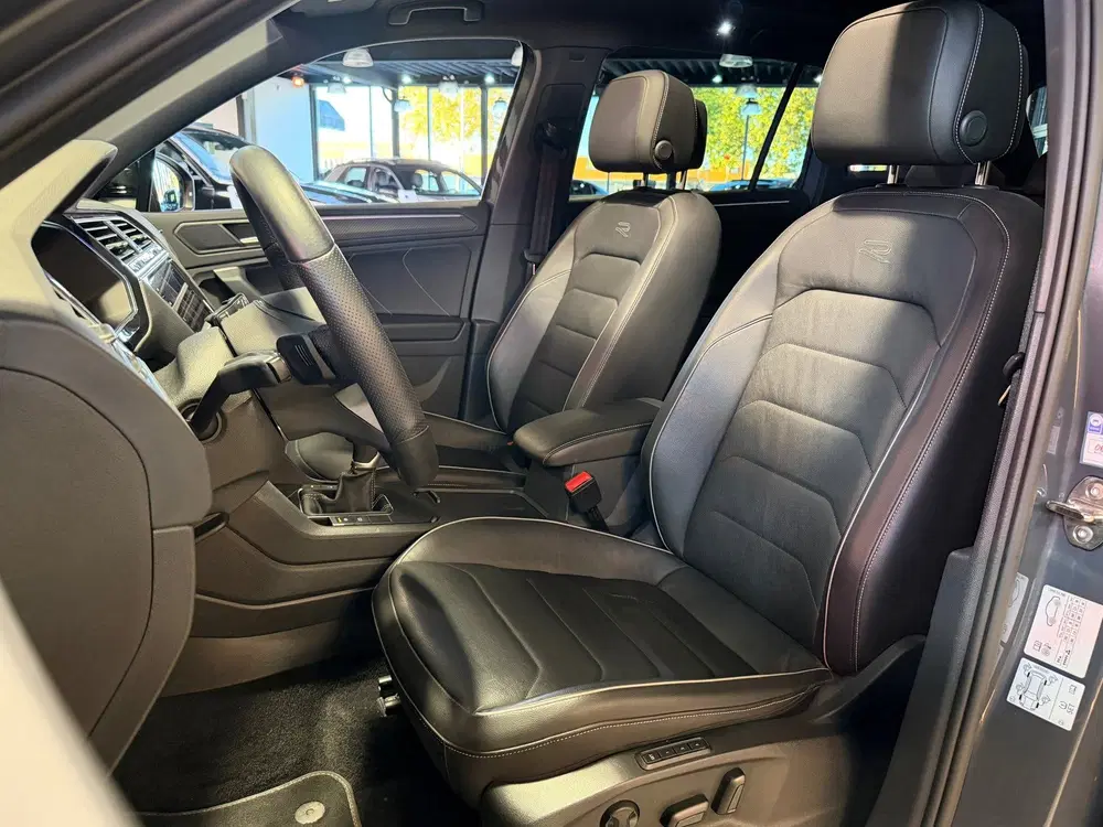 Volkswagen Tiguan 1.4 TSI eHybrid R-Line Pano uit 2023, foto 10