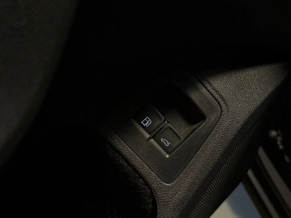 Volkswagen Tiguan 1.4 TSI eHybrid R-Line Pano uit 2023, foto 12
