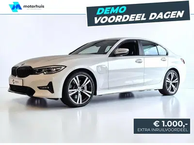 BMW 3-serie 330e eDrive Edition 292 pk LED LMV WINTERP uit 2020