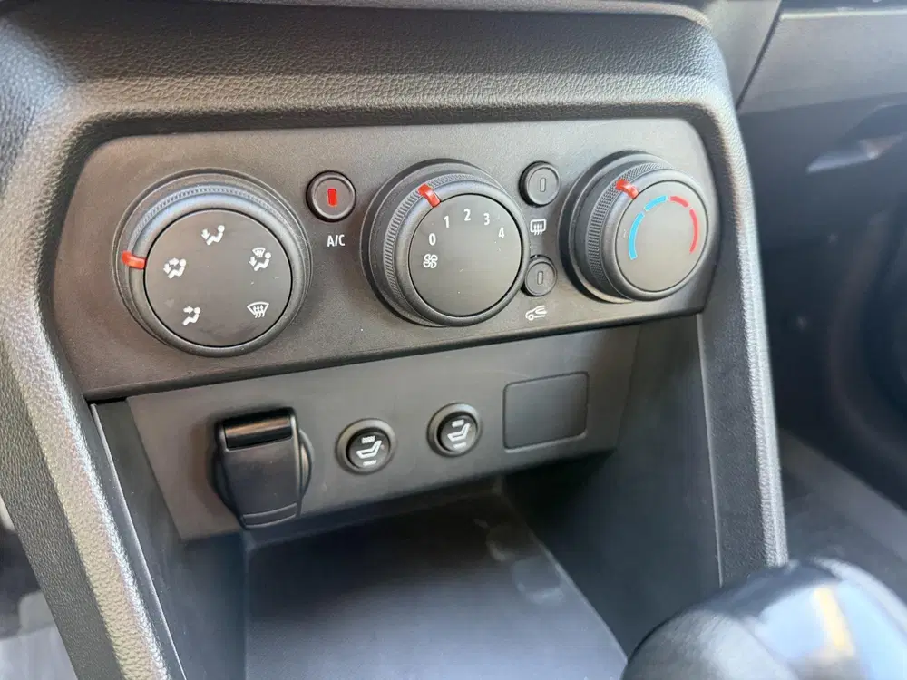 Dacia Sandero 1.0 TCe 90 Comfort Automaat uit 2021, foto 13