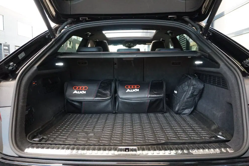 Audi Q8 60 TFSi Competition S uit 2021, foto 15