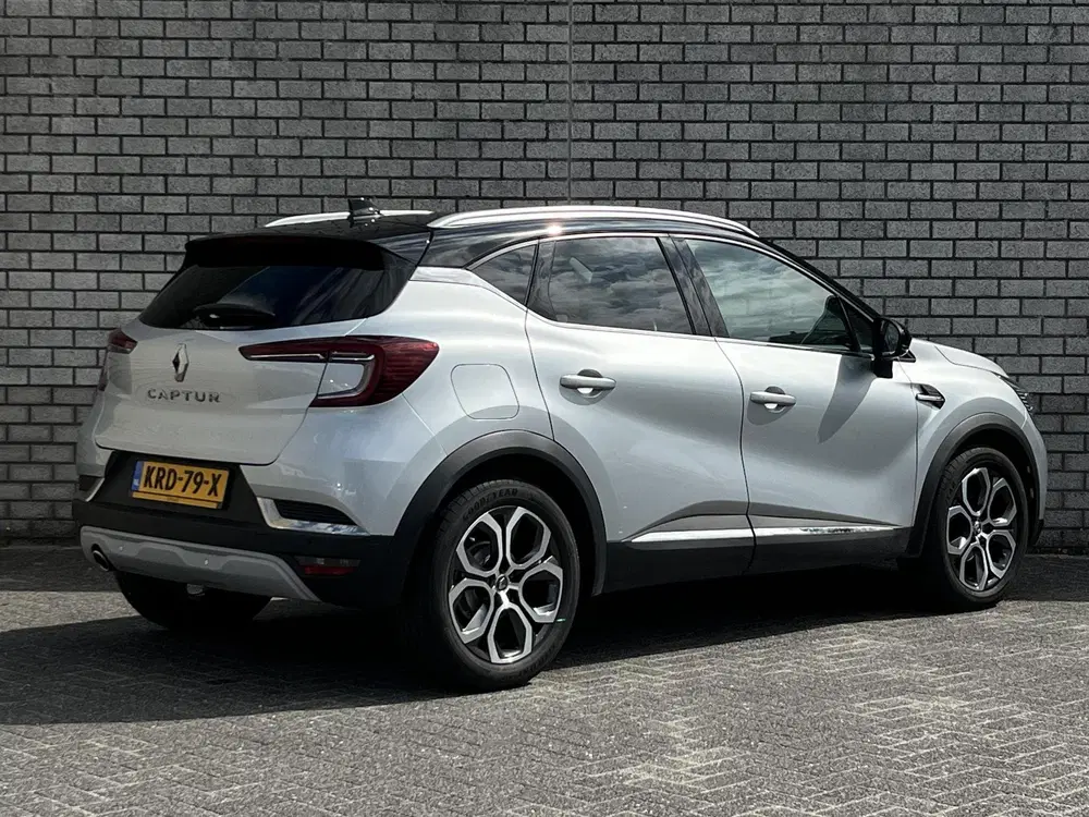 Renault Captur 1.3 TCe 140 Intens uit 2021, foto 2