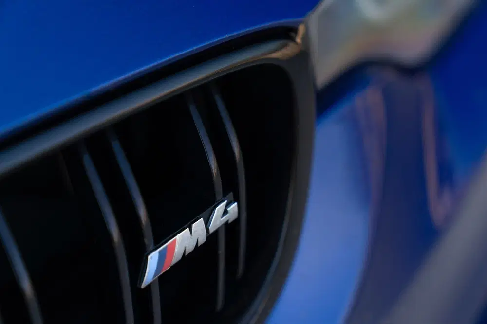 BMW 4-serie M4 Competition M DCT 530PK San Marino blau uit 2019, foto 6