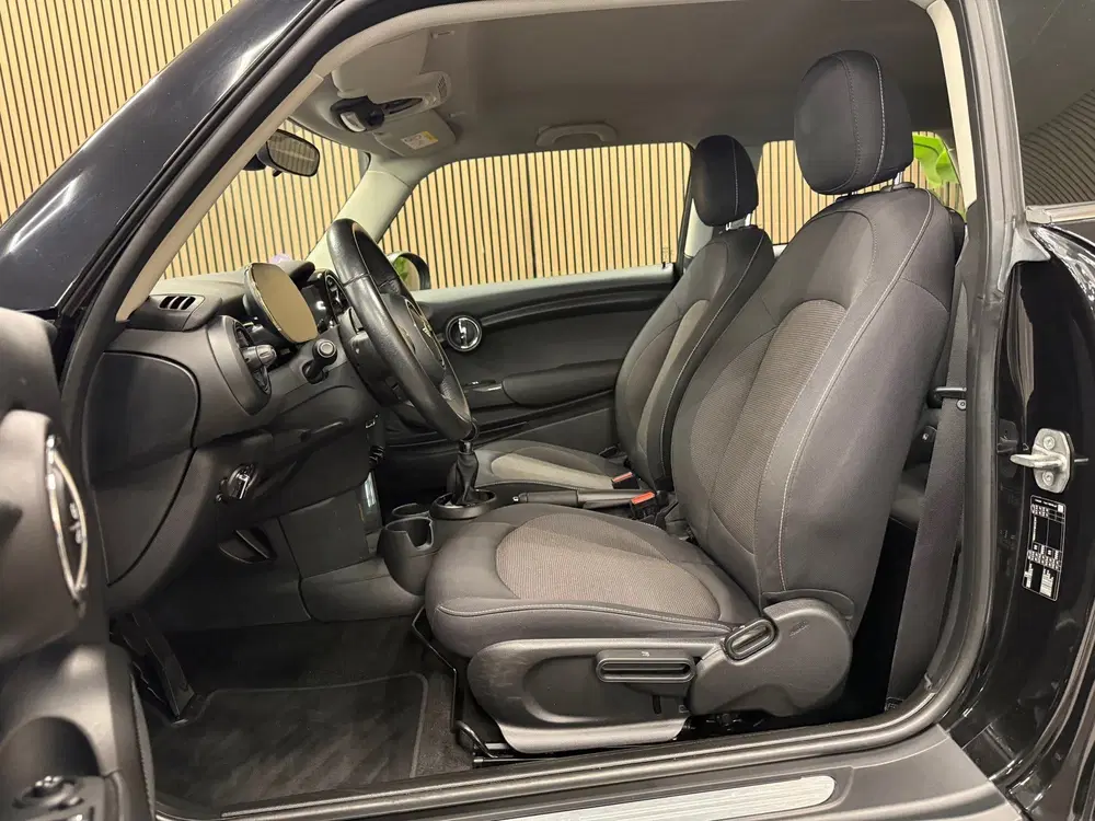 Mini Cooper 1.5 Cooper Essential * Dealer onderhouden uit 2021, foto 11