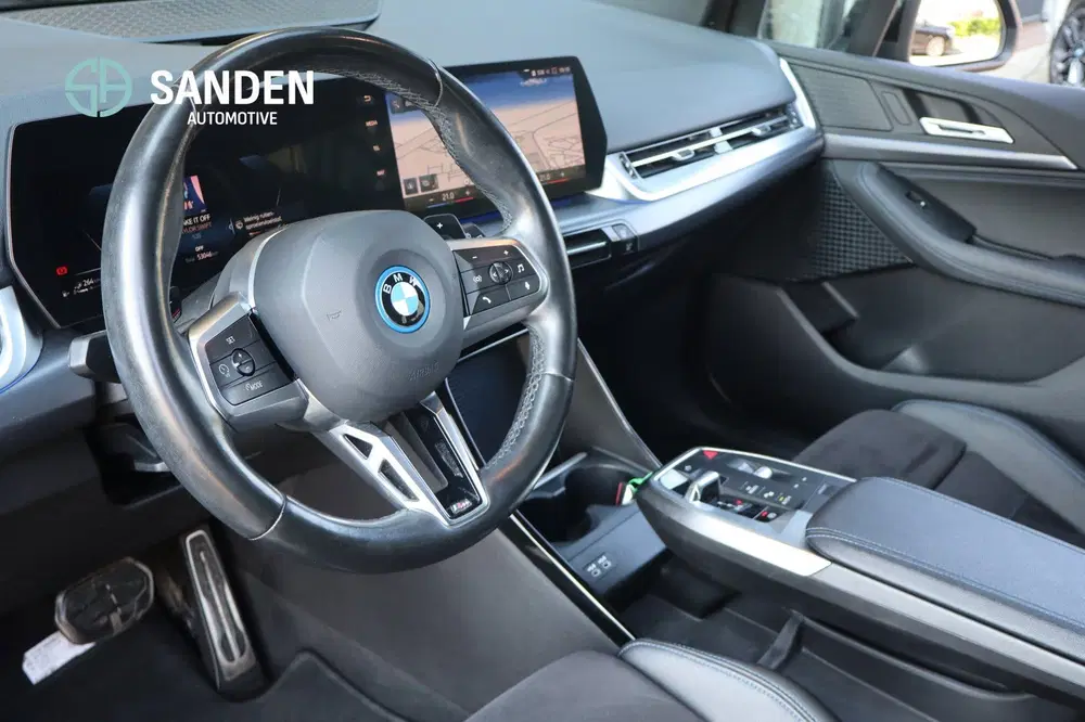 BMW 2-serie Active Tourer 225e xDrive M Sport uit 2022, foto 3