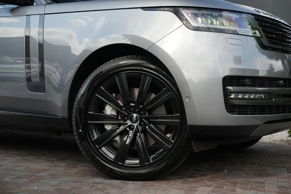 Land Rover Range Rover 3.0 P510e HSE PHEV 510 pk koelbox ele uit 2022, foto 10