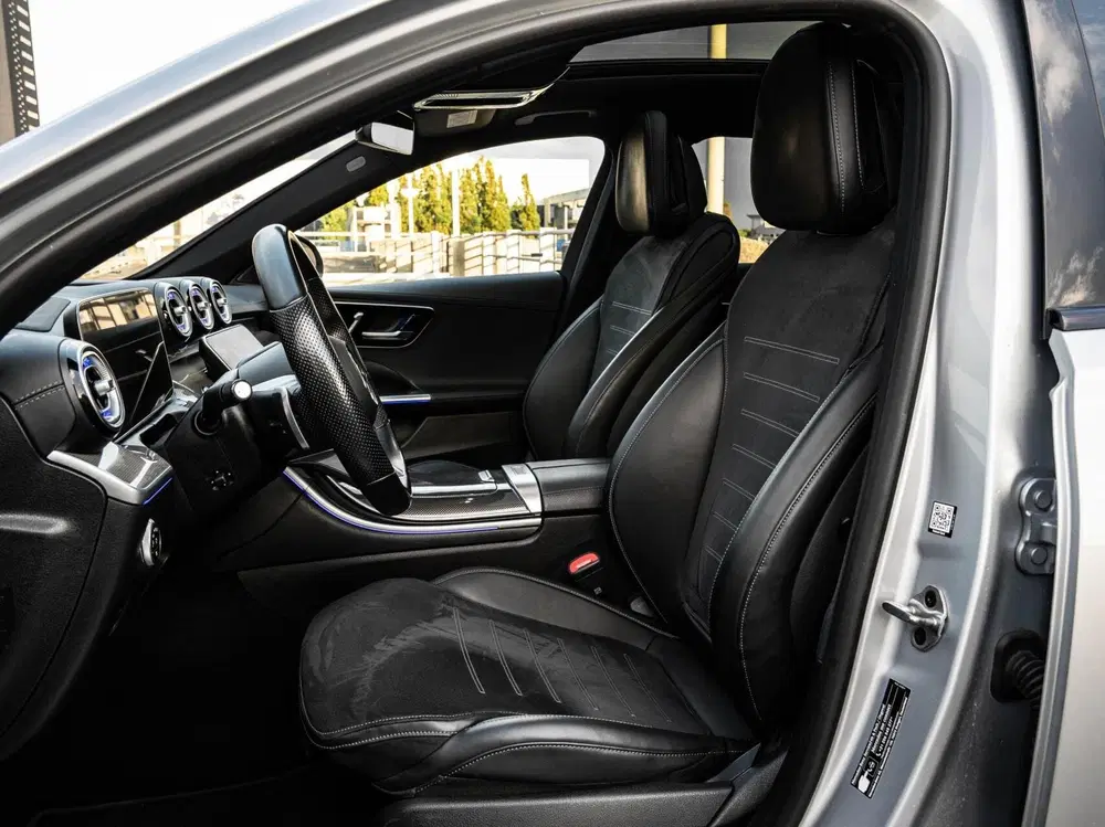 Mercedes-Benz C-Klasse 200 AMG Night Edition uit 2022, foto 11