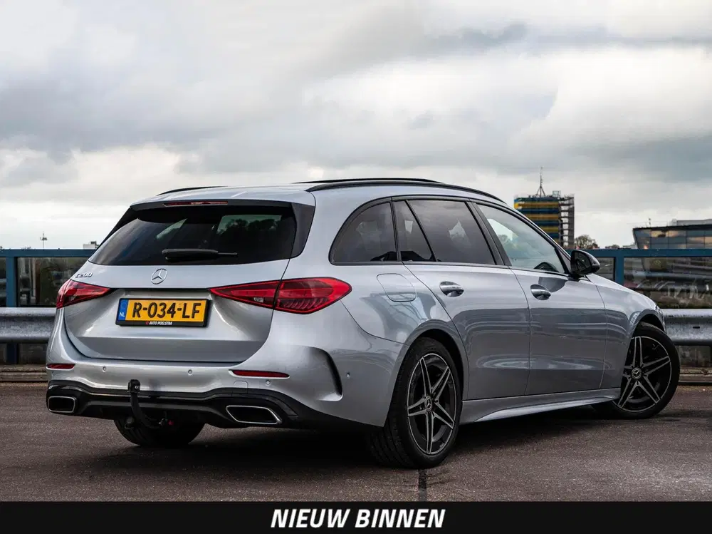 Mercedes-Benz C-Klasse 200 AMG Night Edition uit 2022, foto 3