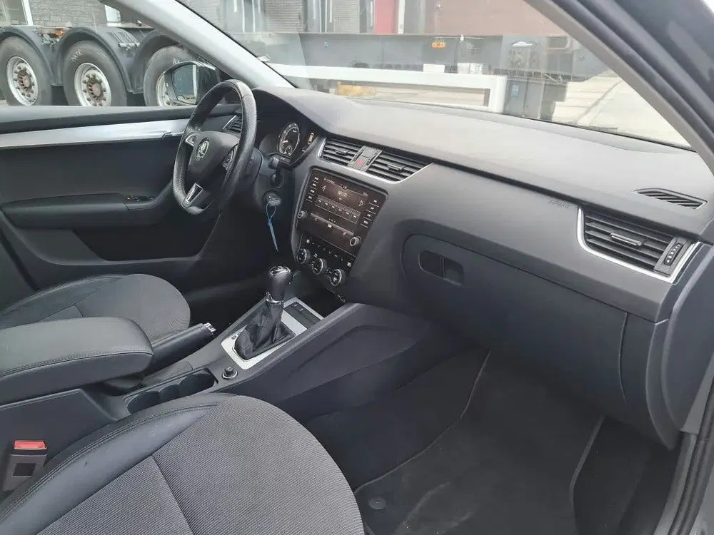 Skoda Octavia Octavia 1.5 TSI Greentech 150pk Dsg-7 2019 uit 2019, foto 13
