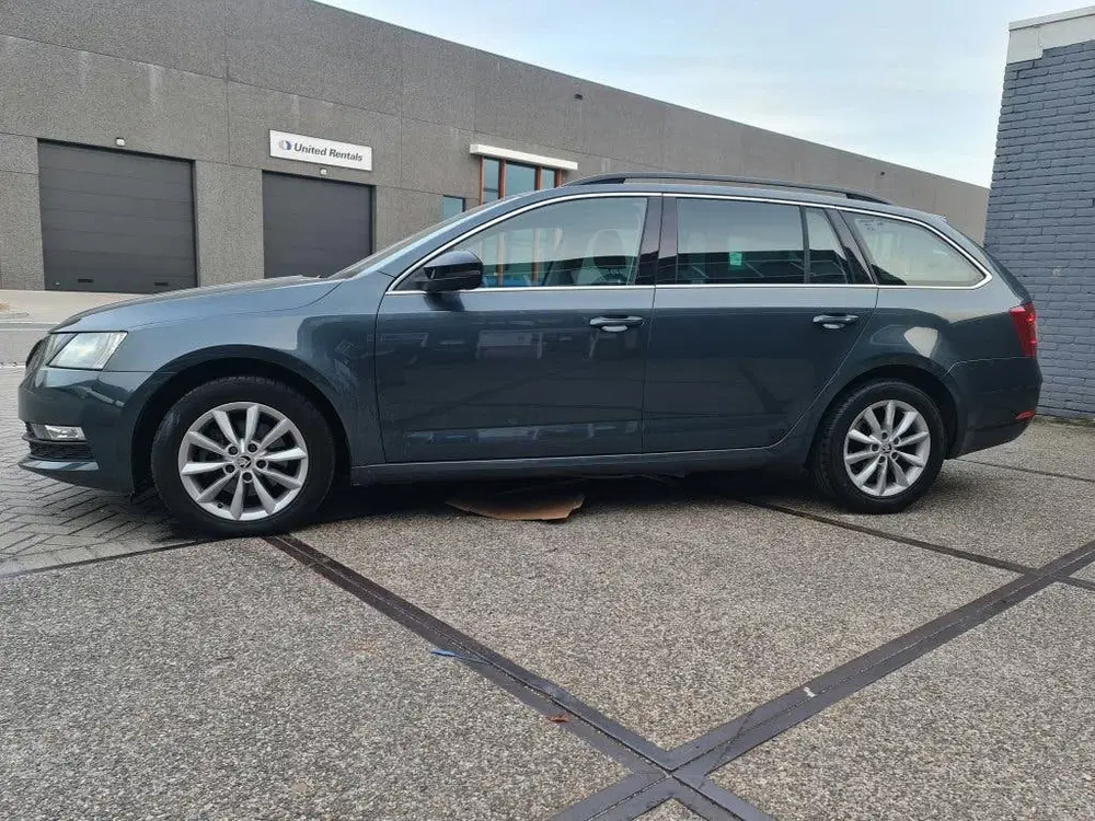 Skoda Octavia Octavia 1.5 TSI Greentech 150pk Dsg-7 2019 uit 2019, foto 4
