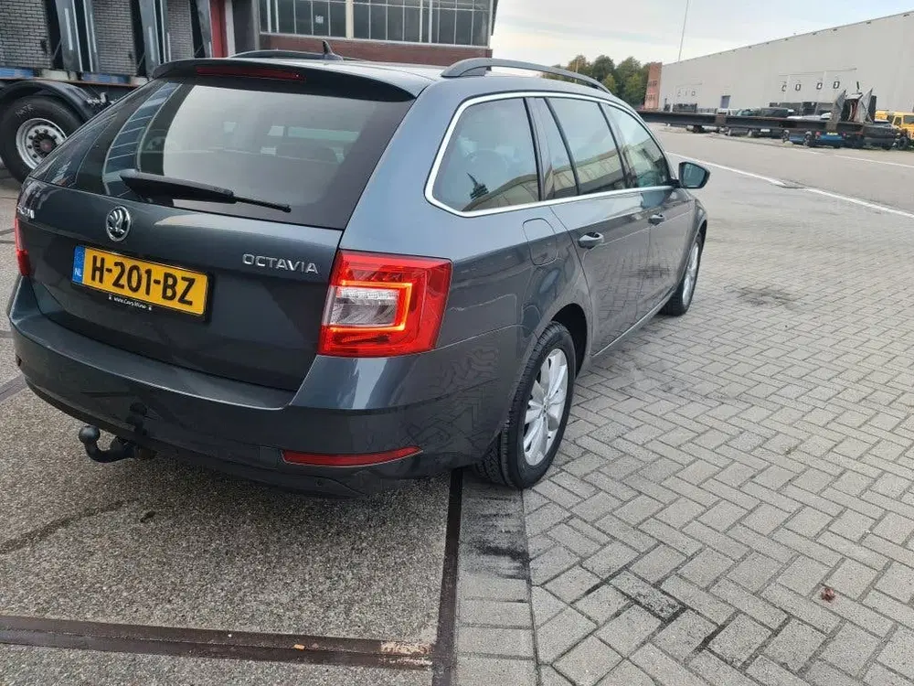 Skoda Octavia Octavia 1.5 TSI Greentech 150pk Dsg-7 2019 uit 2019, foto 5