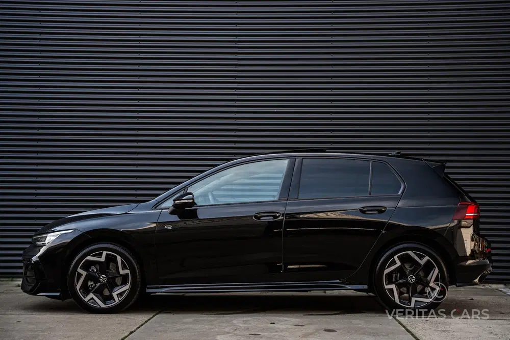 Volkswagen Golf 1.5 eTSI R-Line 150PK uit 2025, foto 4