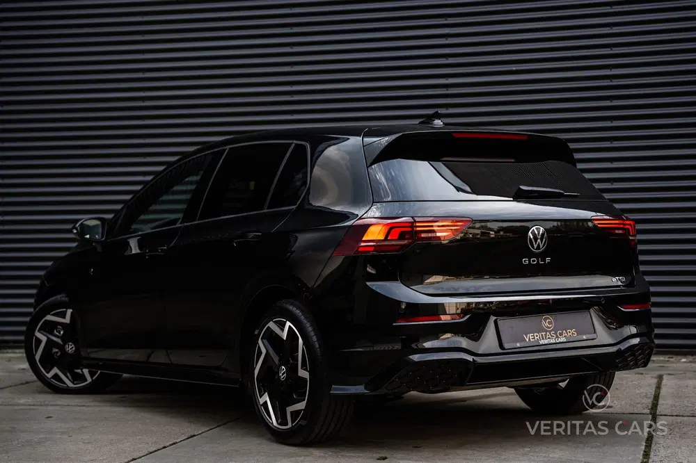 Volkswagen Golf 1.5 eTSI R-Line 150PK uit 2025, foto 5