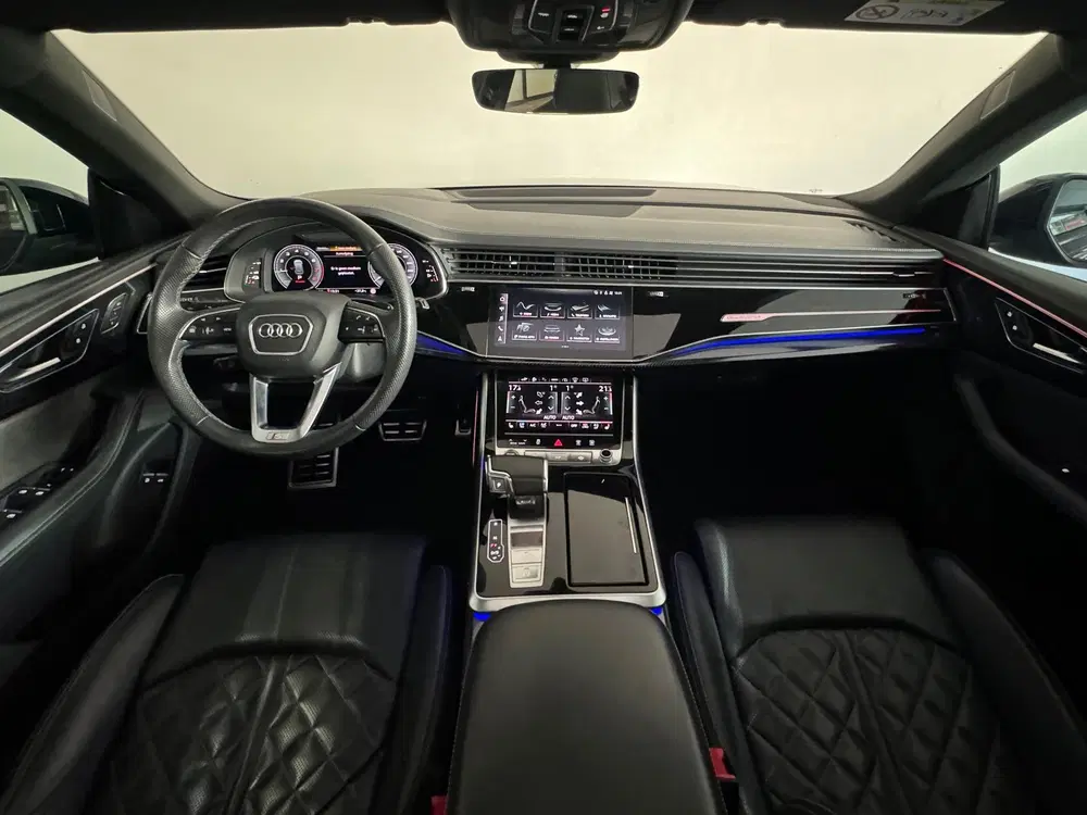 Audi Q8 60 TFSI e quattro S Line Comp Pano uit 2021, foto 4