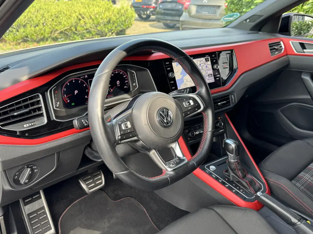 Volkswagen Polo GTI 2.0 TSI 200pk DSG uit 2019, foto 6