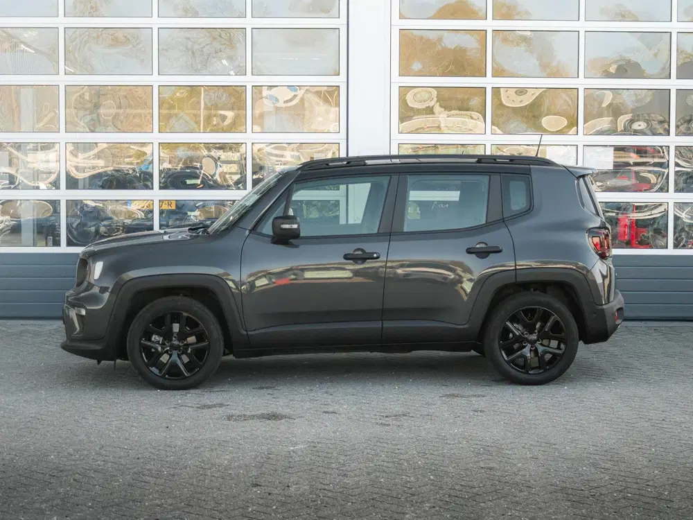 Jeep Renegade 1.5T e-Hybrid Summit uit 2024, foto 8