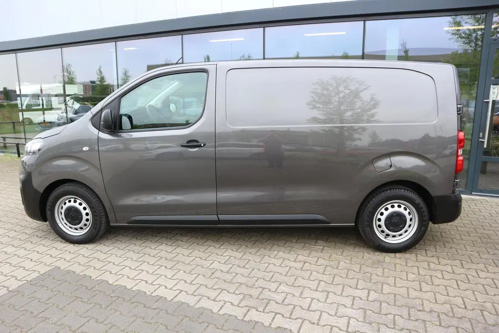 Citroën Jumpy Citroen Jumpy L2 1.5 Blue-Hdi 102 PK CLUB uit 2021, foto 3