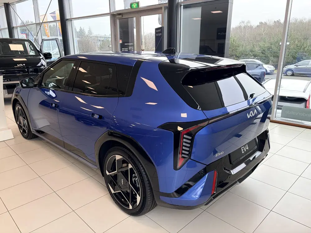 Kia EV4 GT-Line Business Edition 81.4 kWh Adaptiev uit 2026, foto 4