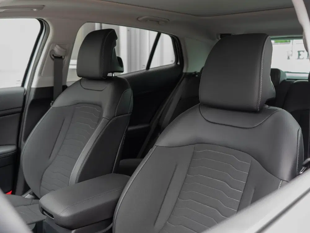 Kia Sportage 1.6 T-GDi Plug-in Hybrid AWD DynamicPlusLi uit 2025, foto 5