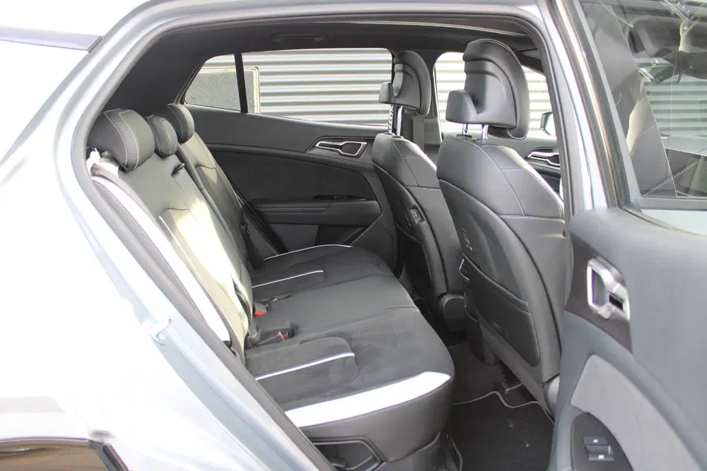 Kia Sportage 1.6 T-GDi Hybrid GT-Line uit 2025, foto 12