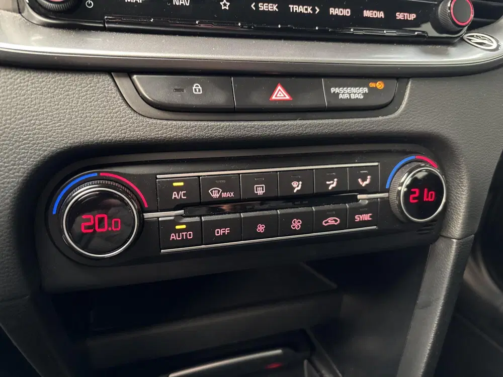 Kia Ceed 1.5 T-GDi DynamicLine uit 2025, foto 15