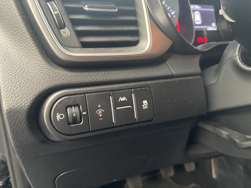 Kia Ceed 1.5 T-GDi DynamicLine uit 2025, foto 5