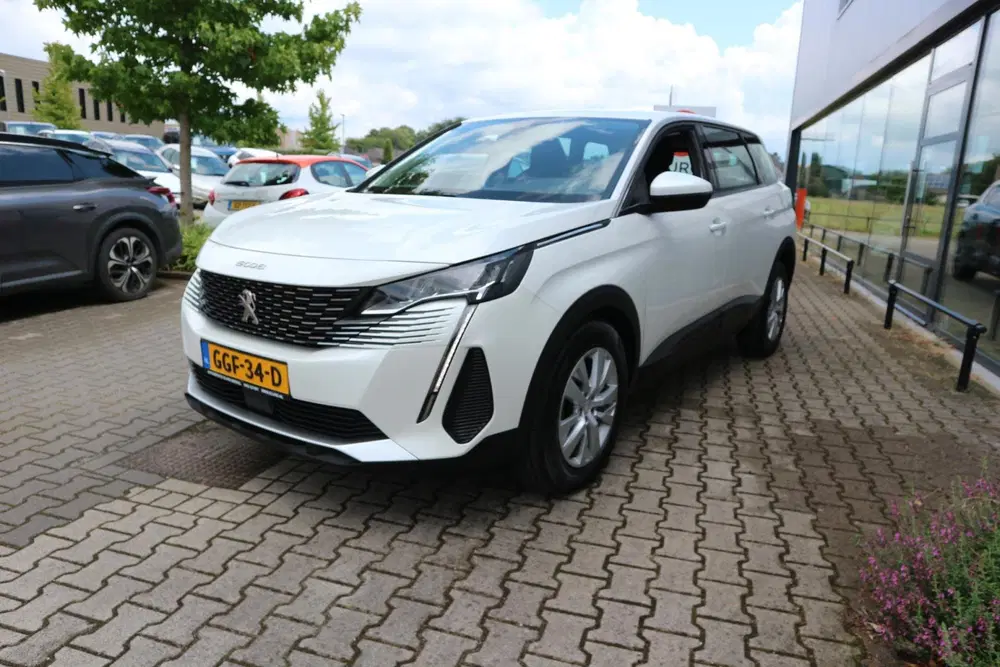 Peugeot 5008 1.2 PureTech Active AUTOMAAT 7ZITS CAMERA uit 2021, foto 2