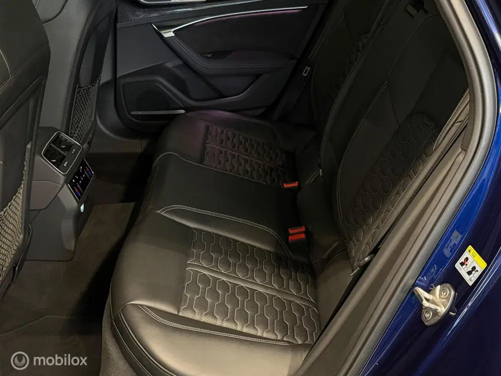 Audi A6 RS 6 TFSI quattro Panorama uit 2020, foto 4