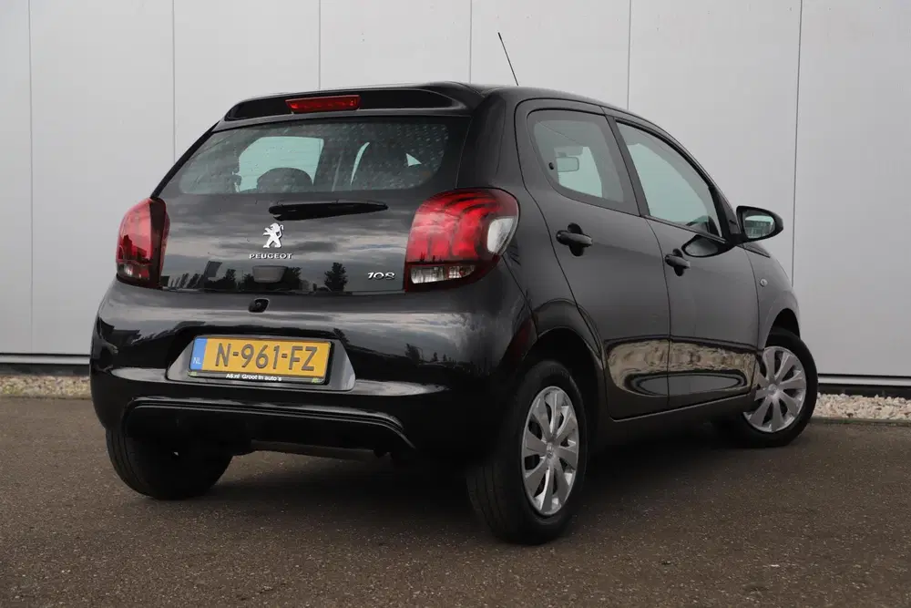 Peugeot 108 1.0 e-VTi Active Radio Bluetooth Airco Ele uit 2021, foto 5