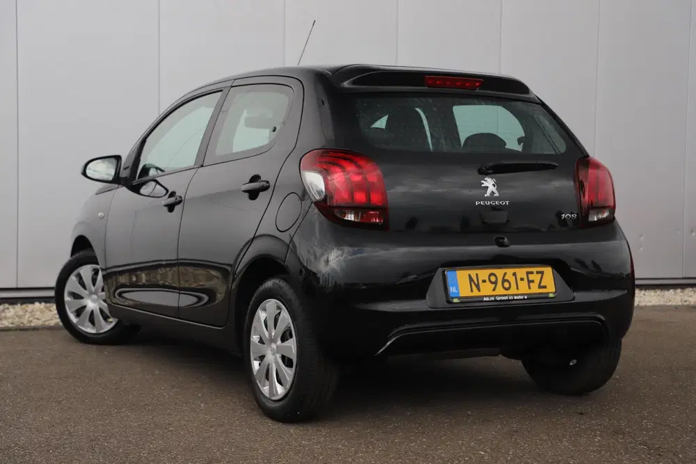 Peugeot 108 1.0 e-VTi Active Radio Bluetooth Airco Ele uit 2021, foto 6