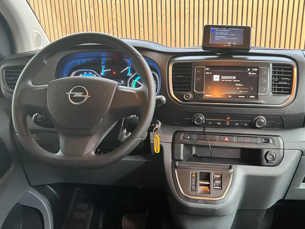 Opel Vivaro elektrisch rijden – taxi klaar – lag uit 2022, foto 12