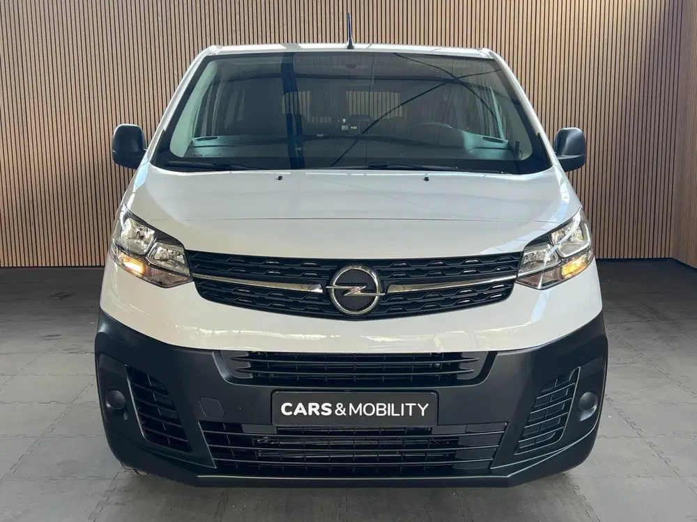 Opel Vivaro elektrisch rijden – taxi klaar – lag uit 2022, foto 8