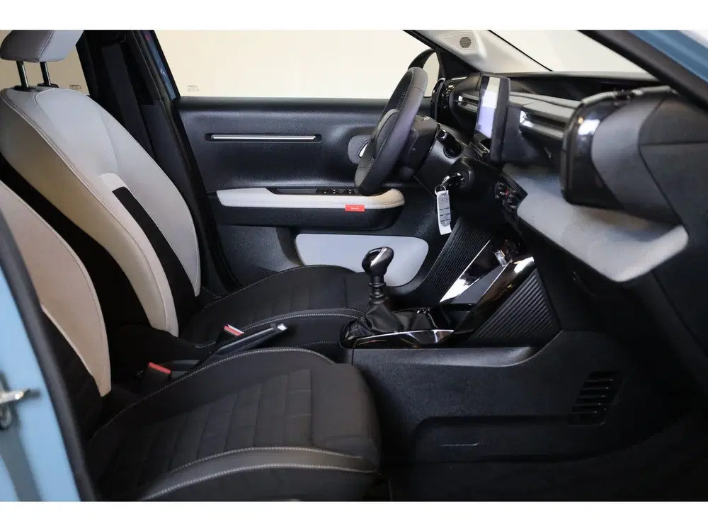 Citroën C3 Turbo 100 Max Camera uit 2024, foto 4