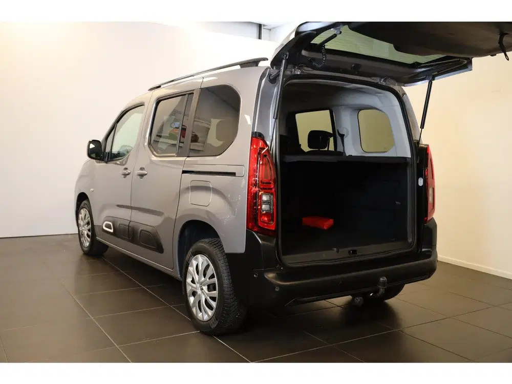 Citroën Berlingo PT 130 Shine Automaat-8 Trekhaak uit 2020, foto 4