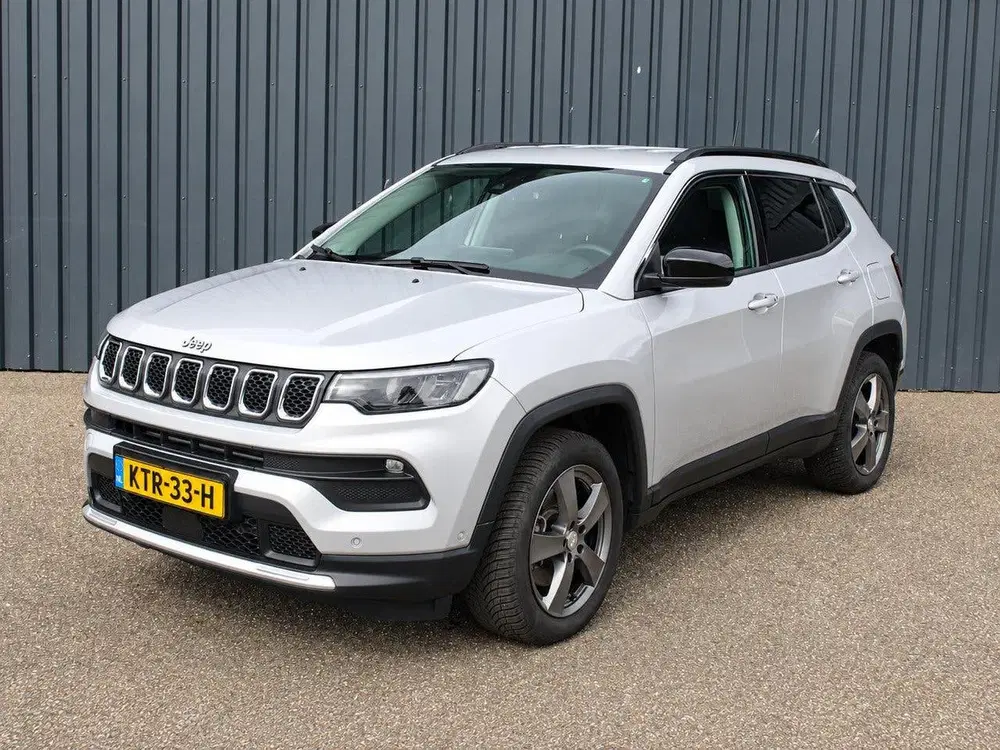 Jeep Compass 4xe 190 Plug-in Hybrid Electric Night Eagl uit 2022