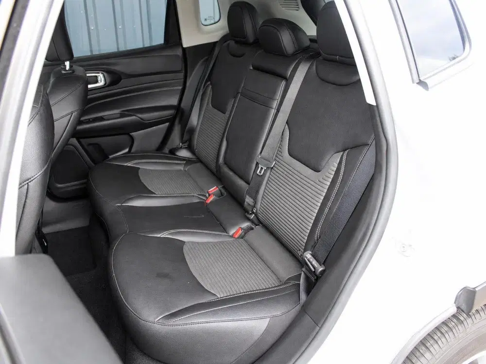 Jeep Compass 4xe 190 Plug-in Hybrid Electric Night Eagl uit 2022, foto 13