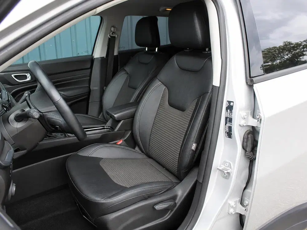 Jeep Compass 4xe 190 Plug-in Hybrid Electric Night Eagl uit 2022, foto 14